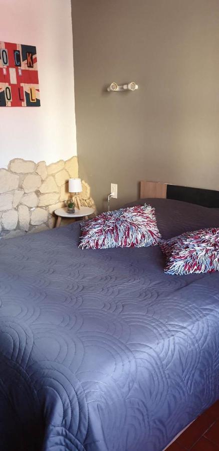 Apartamento Location Saisonniere Coursan Exterior foto