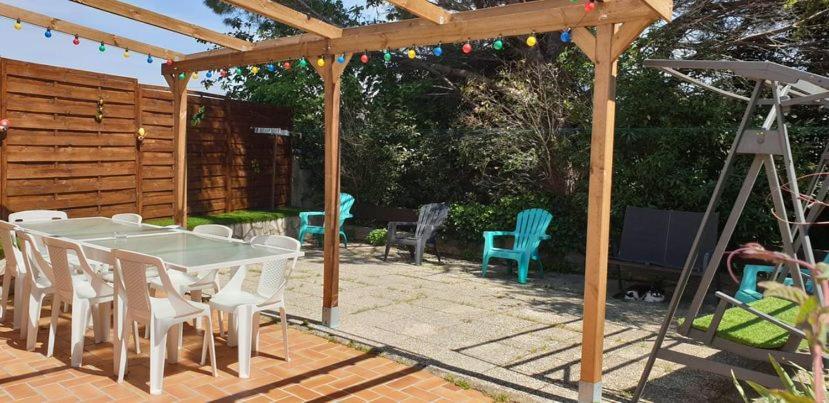 Apartamento Location Saisonniere Coursan Exterior foto
