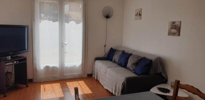 Apartamento Location Saisonniere Coursan Exterior foto