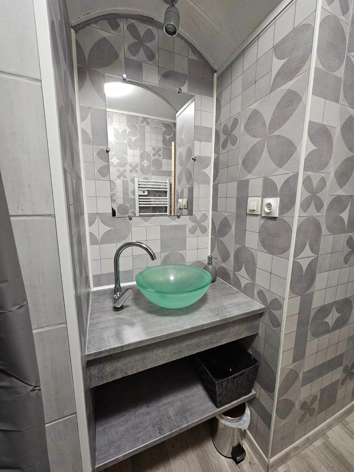Apartamento Location Saisonniere Coursan Exterior foto