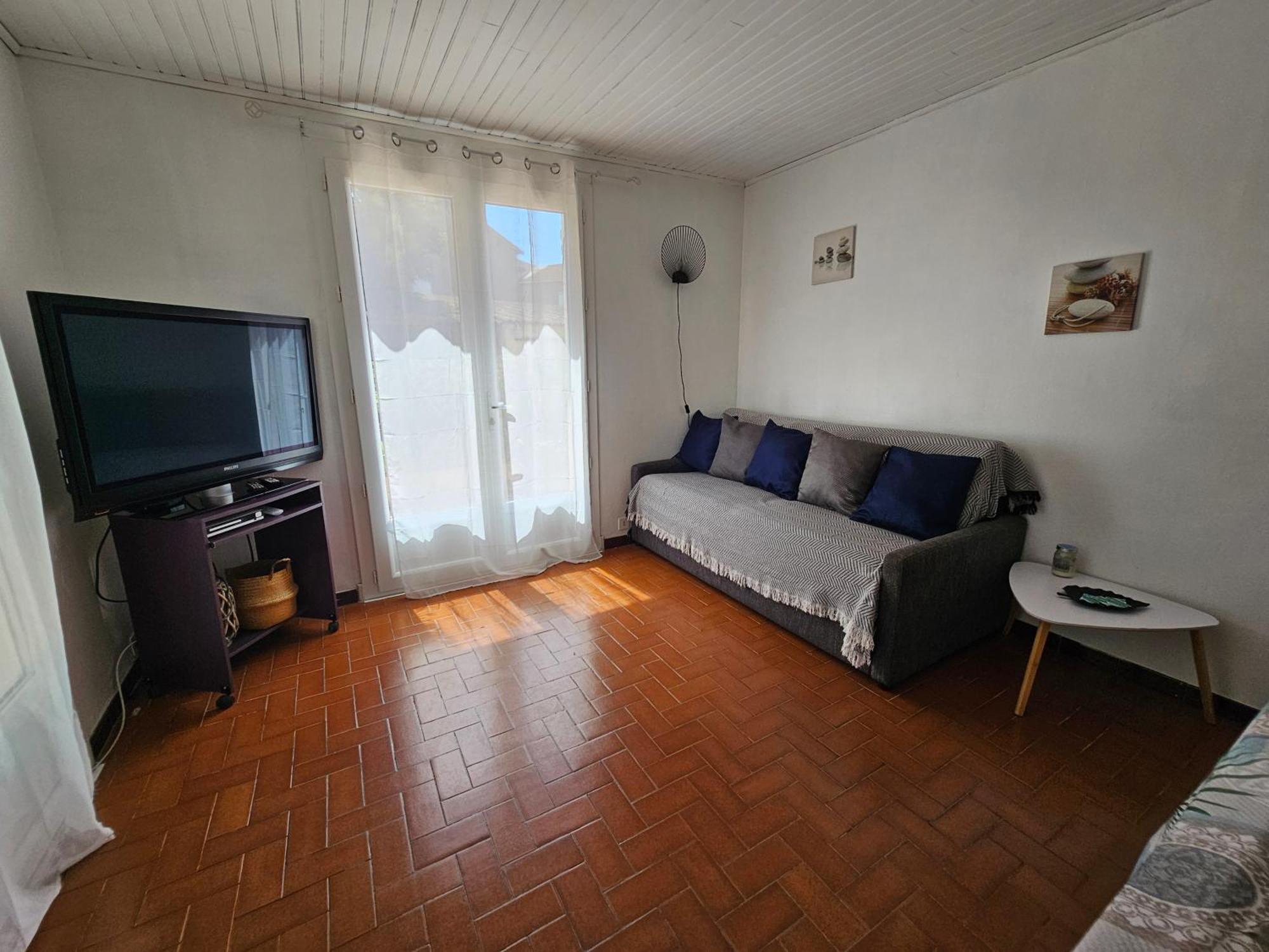Apartamento Location Saisonniere Coursan Exterior foto