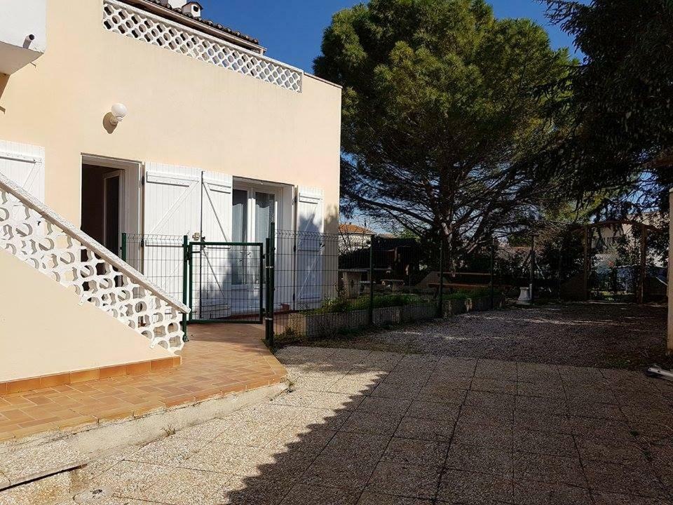 Apartamento Location Saisonniere Coursan Exterior foto