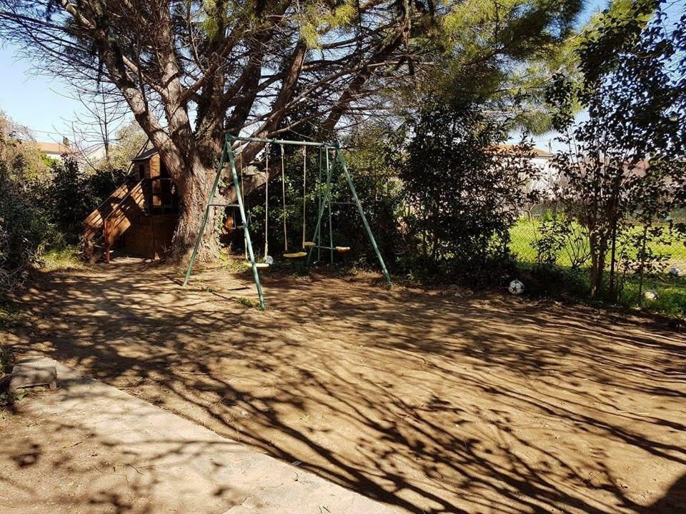 Apartamento Location Saisonniere Coursan Exterior foto