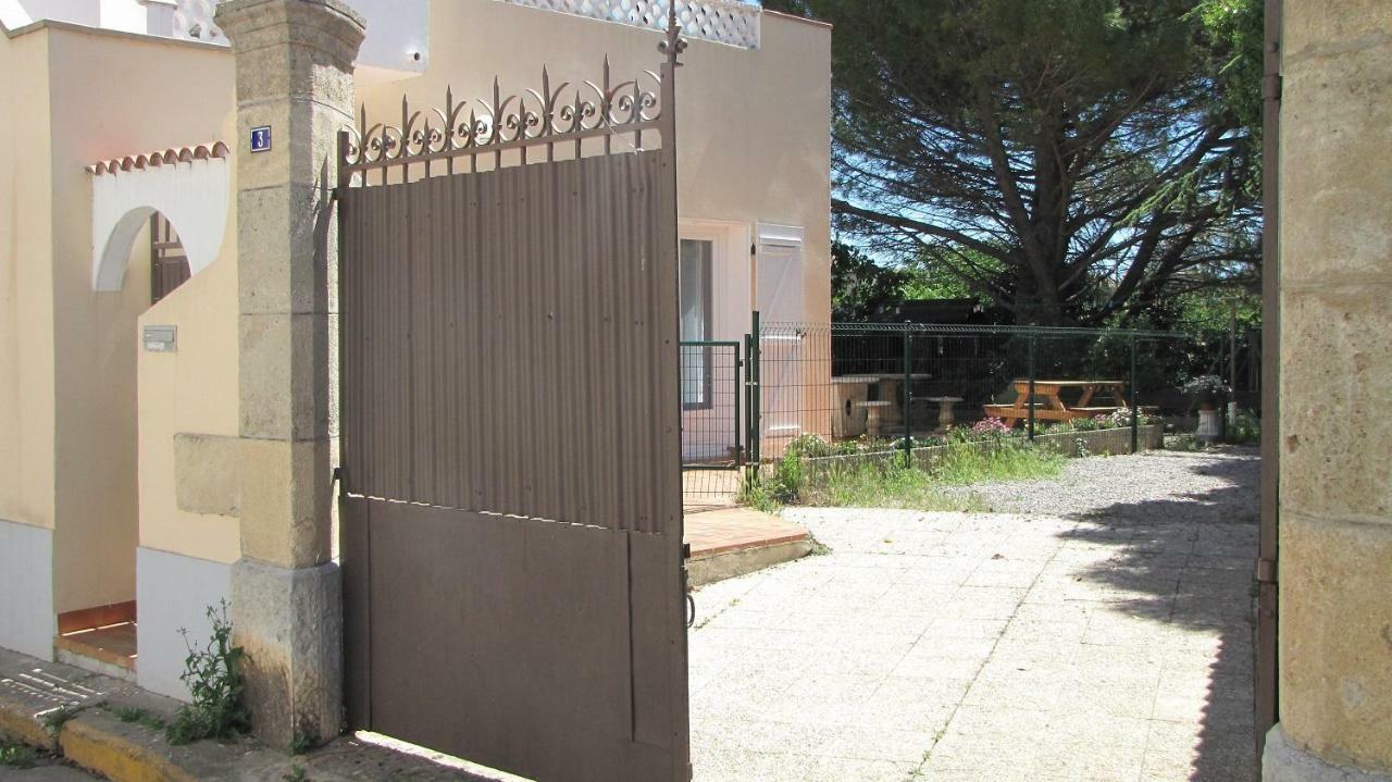 Apartamento Location Saisonniere Coursan Exterior foto